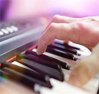 اساتید آموزش کیبورد